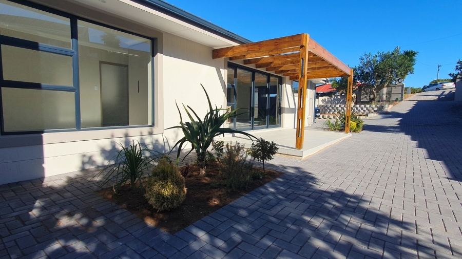 3 Bedroom Property for Sale in Dana Bay Western Cape
